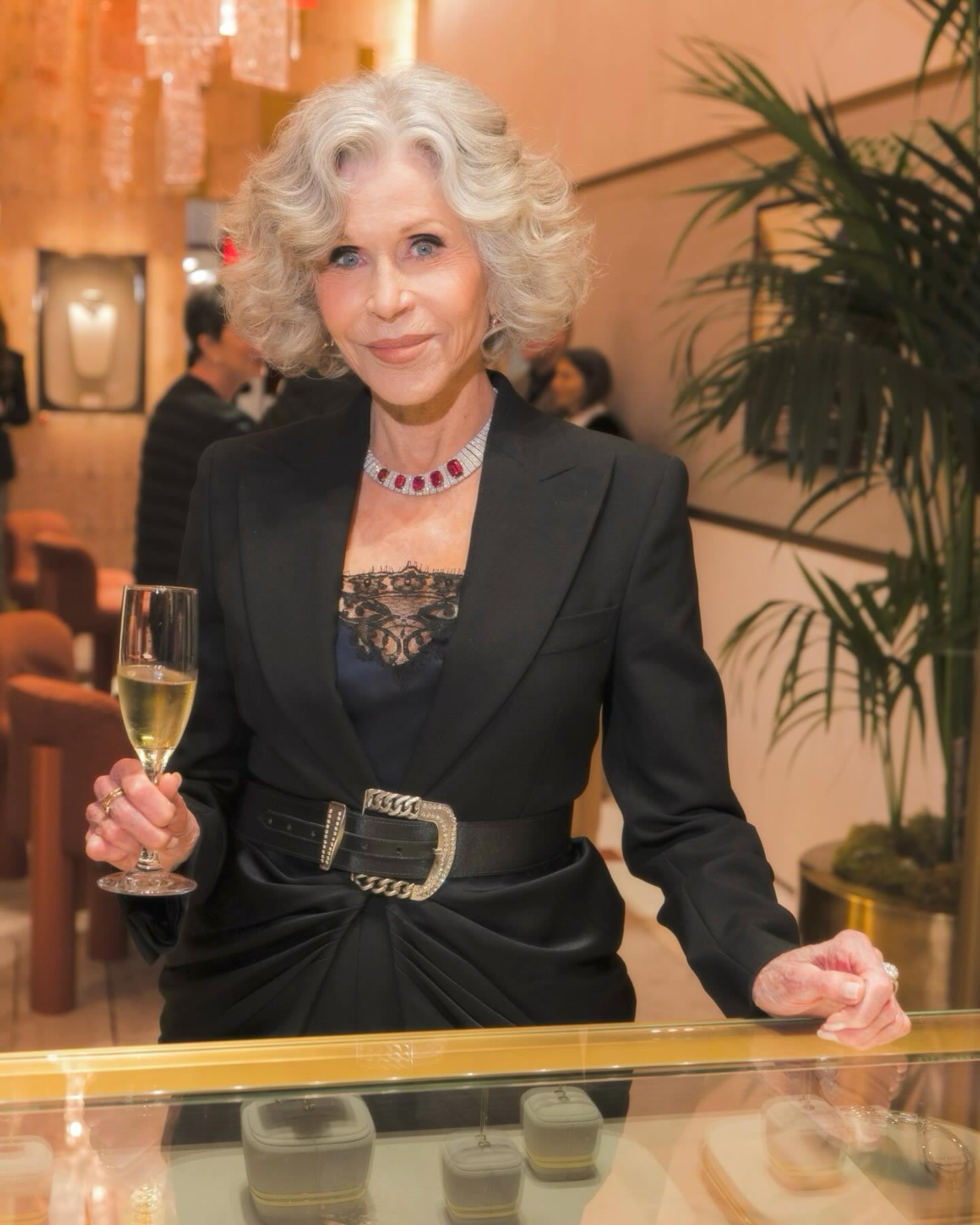 Jane Fonda se mantiene igual de activa que en su juventud (Foto: Instagram/@janefonda)