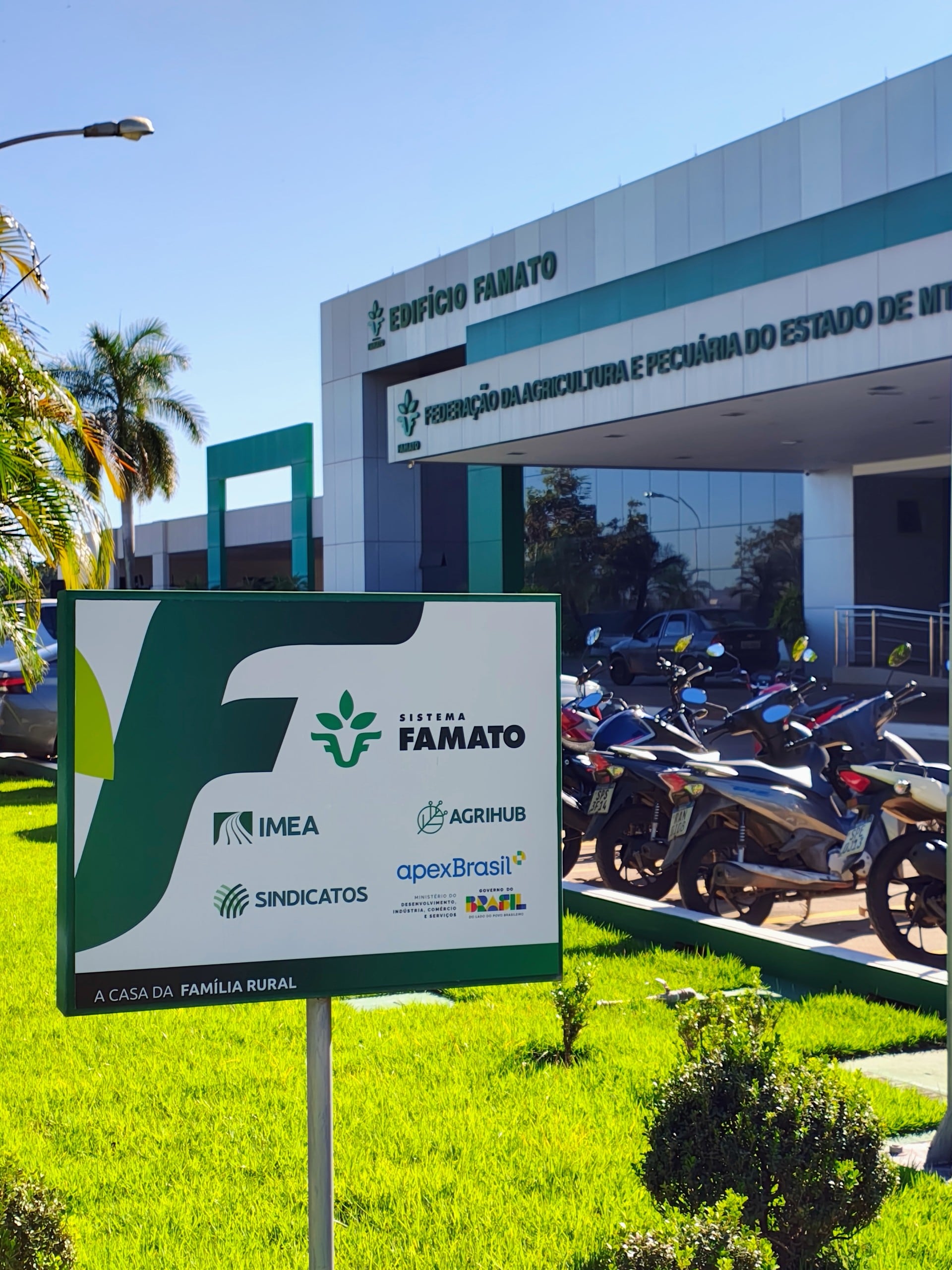 Los productores han construido y financiado una estructura sólida de representación política -Famato- que actúa como entidad gremial, con un brazo técnico -IMEA- que genera estadísticas, análisis del mercado y proyecciones estratégicas para toda la cadena agroindustrial