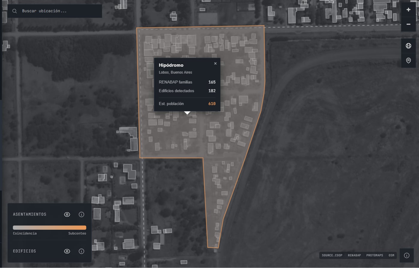 El sistema usa IA para analizar la presencia de edificios detectados en las fotos satelitales y los compara con los anotados en el Registro Nacional de Barrios Populares