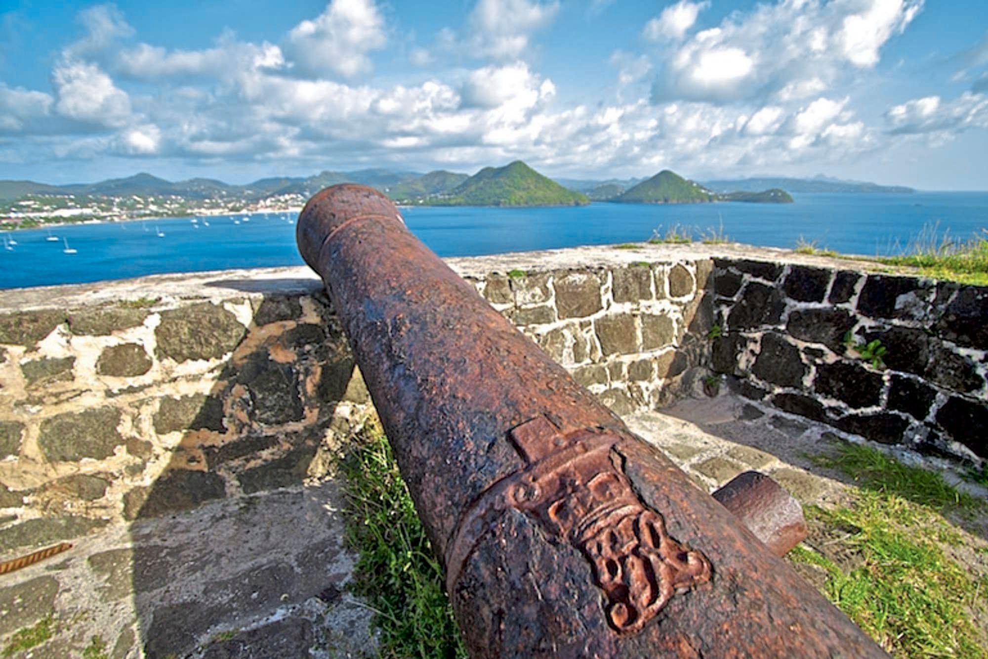 Buena parte del patrimonio de Santa Lucía está relacionado con las disputas históricas entre Francia y Reino Unido