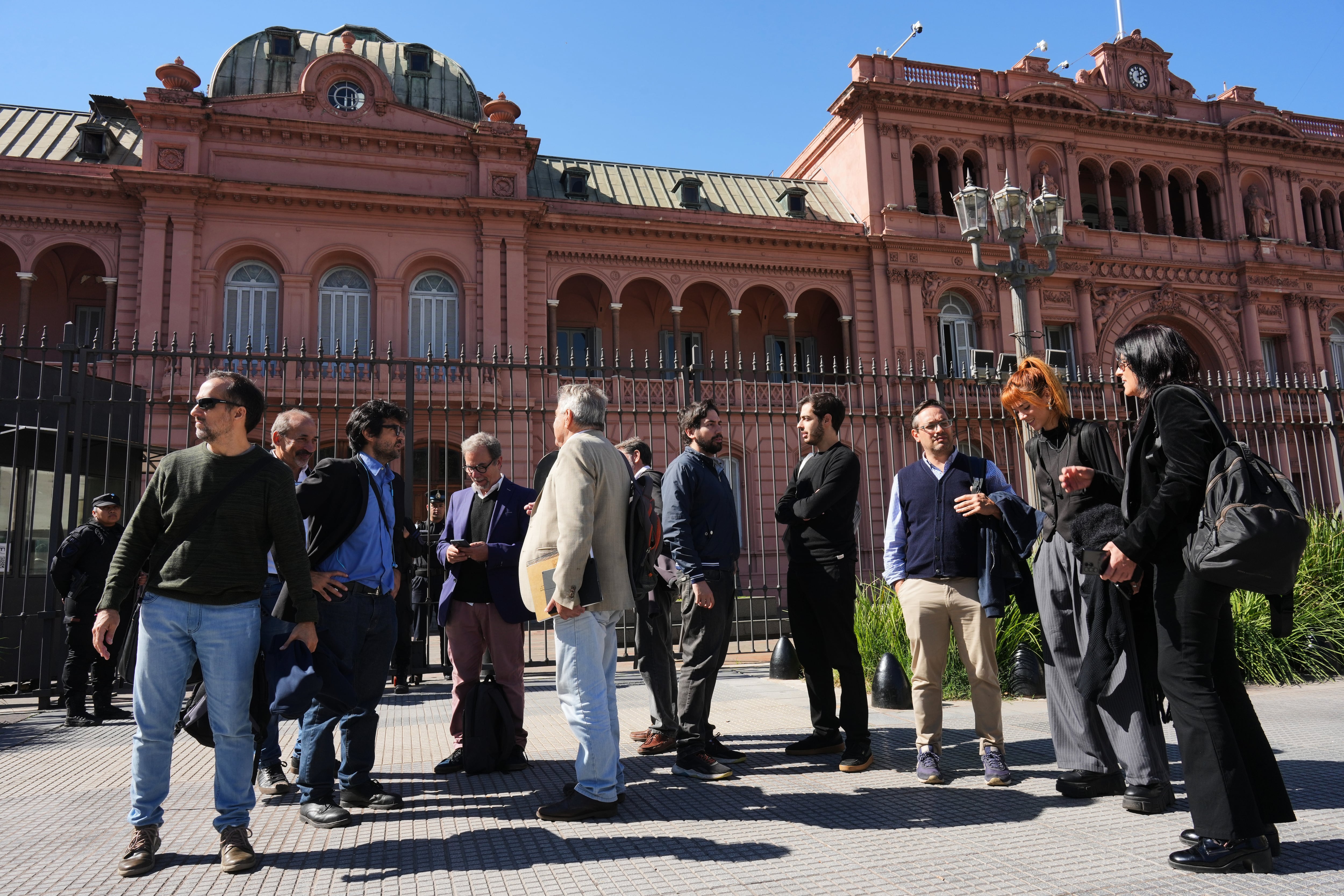 La nueva dinámica para los periodistas acreditados en la Casa Rosada: una semana con más restricciones y controles