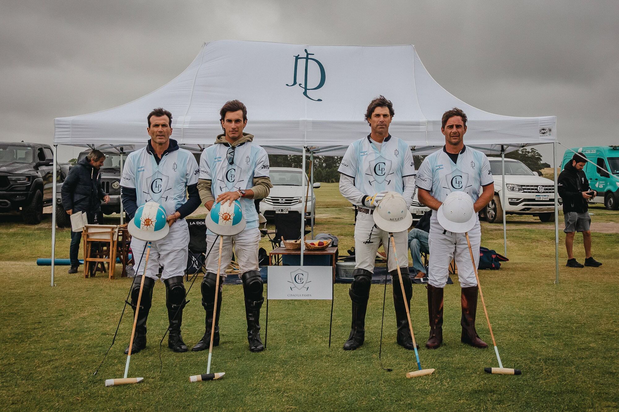 Adolfo y Poroto Cambiaso hicieron equipo con Nacho Figueras y Juan Pepa y jugaron para el team Cibao La Pampa, en la exhibición del Hotel Fasano