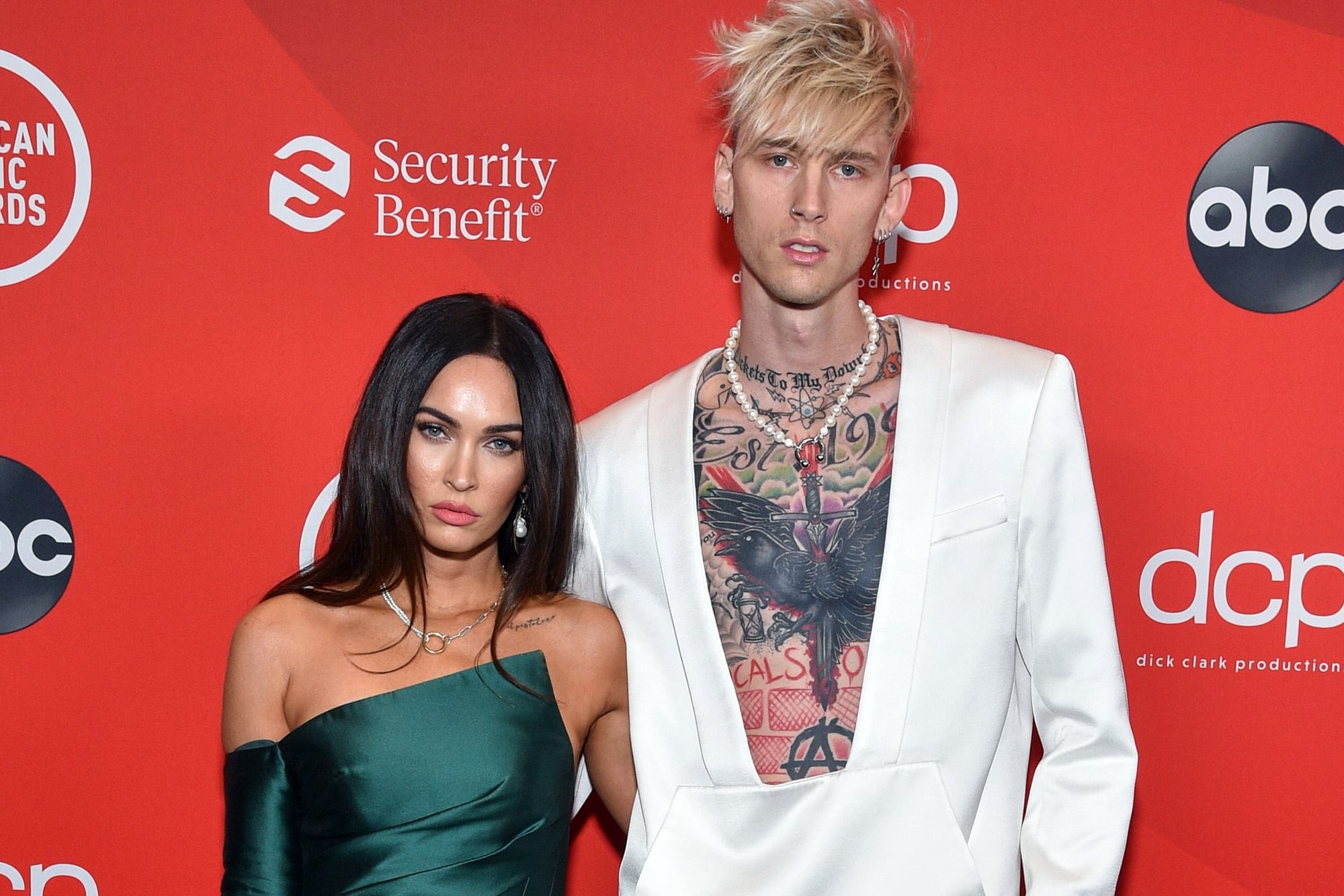 El 27 de marzo de 2025, Megan Fox y Machine Gun Kelly le dieron la bienvenida a Sage Blade