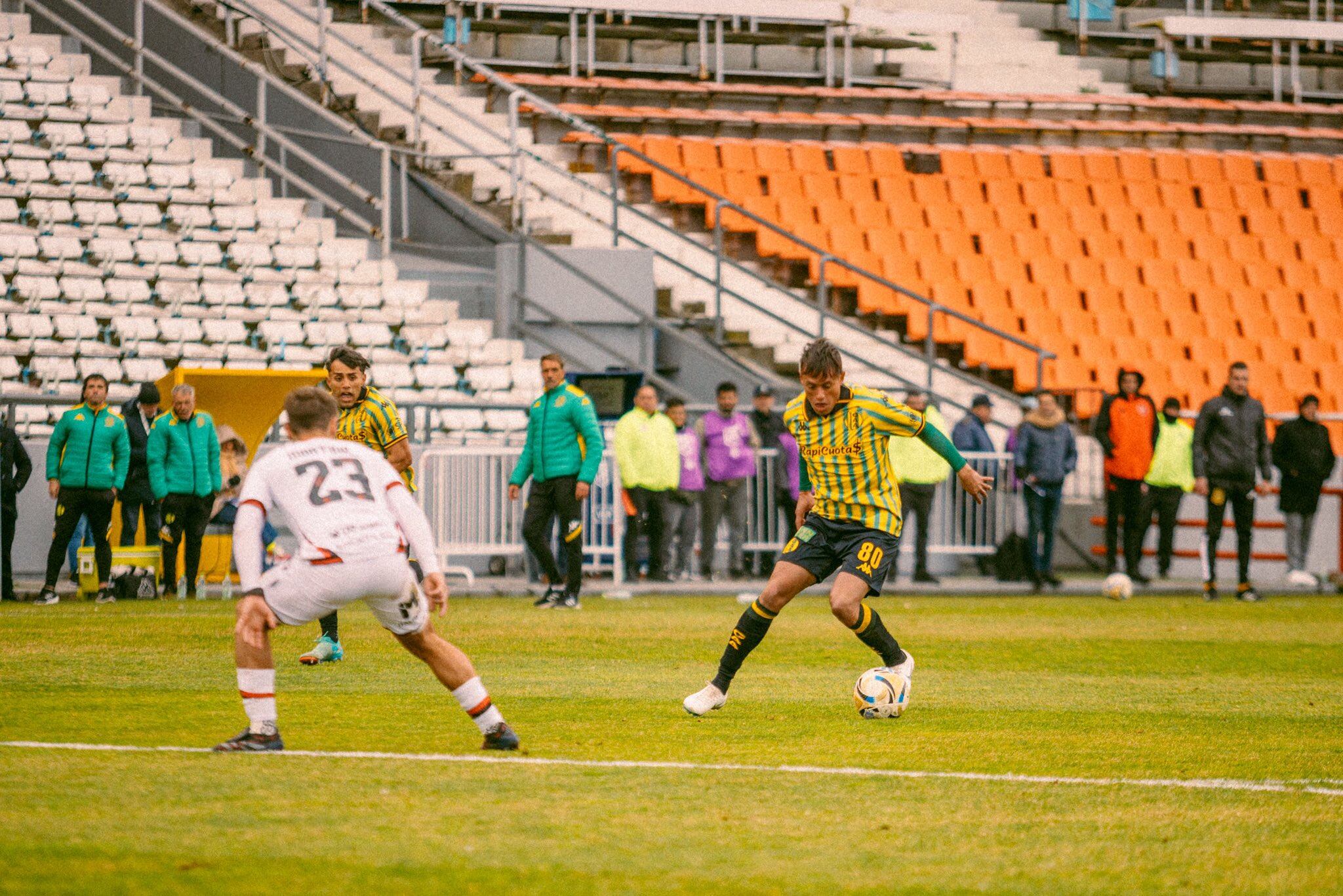 Aldosivi y Newell's esta tarde en Mar del Plata