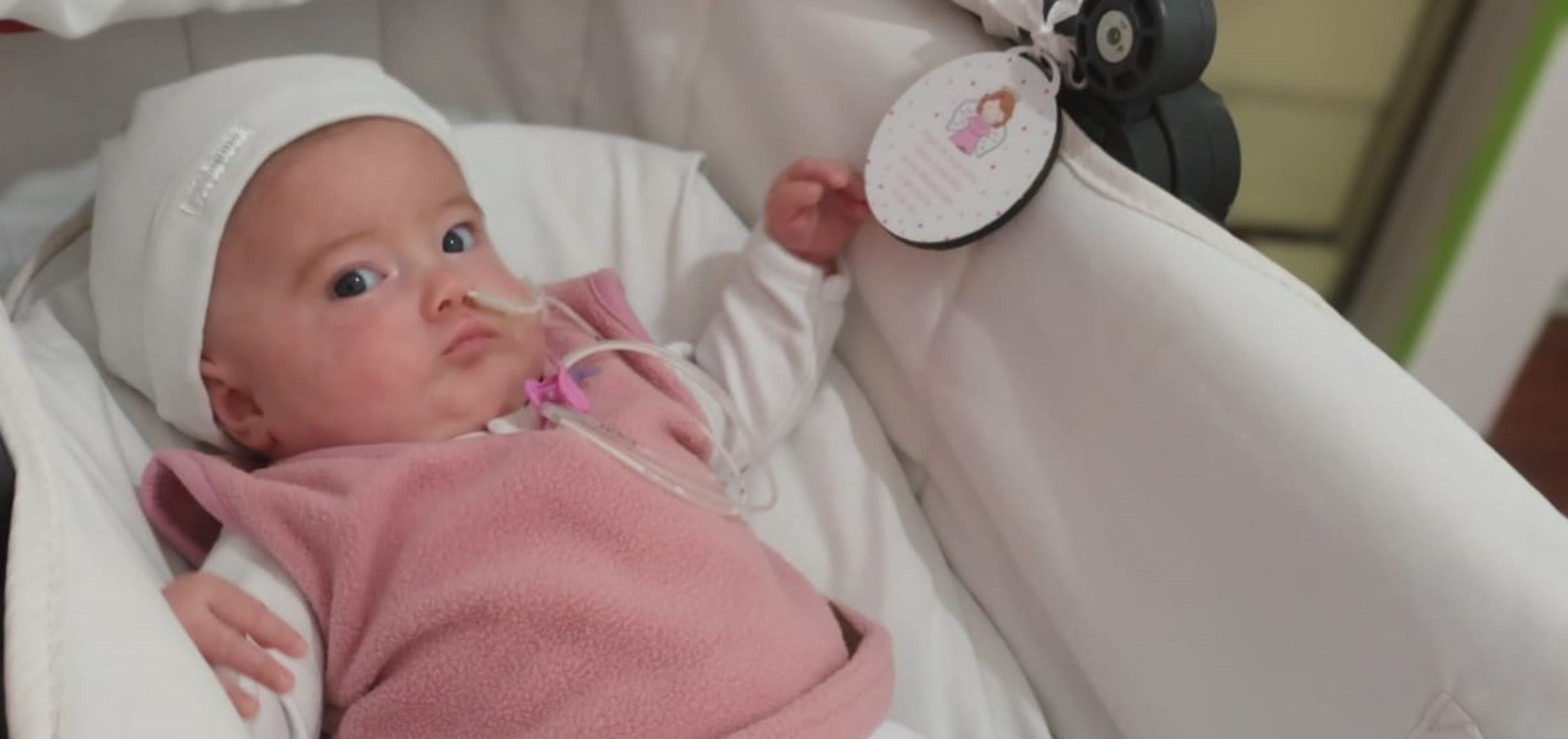 Regina nació en abril del 2024, por cesárea, a las 34 semanas de gestación.