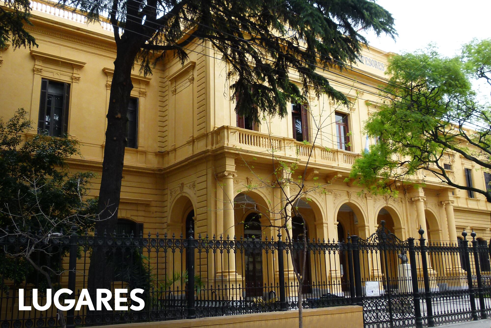 El Mariano Acosta cumple un siglo y medio en su palacio de Balvanera