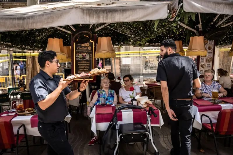 La hostelería es otro de los sectores donde trabajan más marroquíes