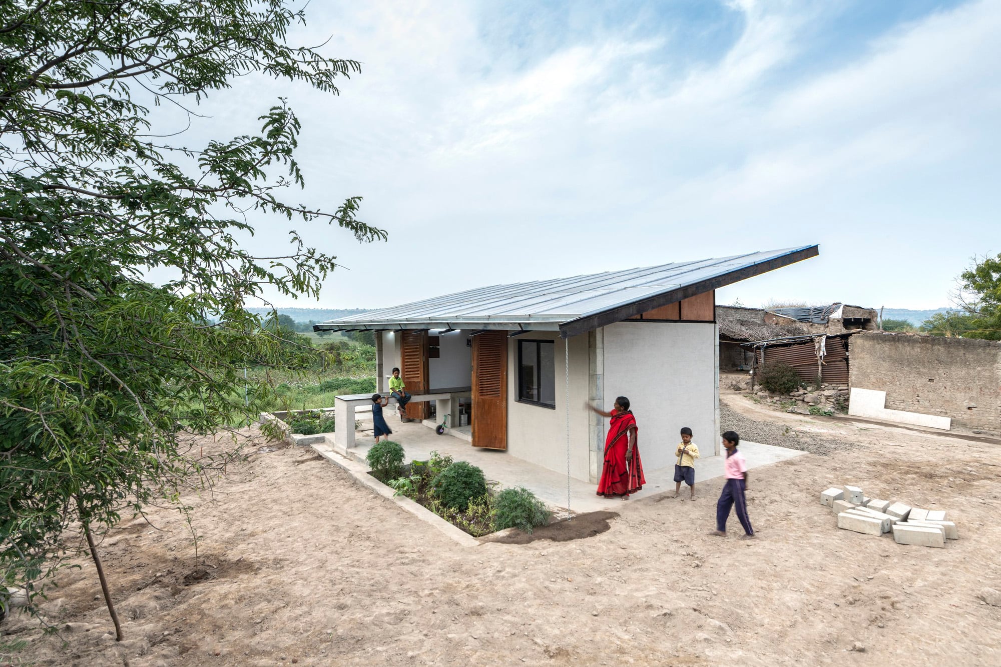 La casa Net-Zero Home creada en India por
la empresa BillionBricks en colaboración con el estudio de arquitectura Architecture Brio, PowerHYDE