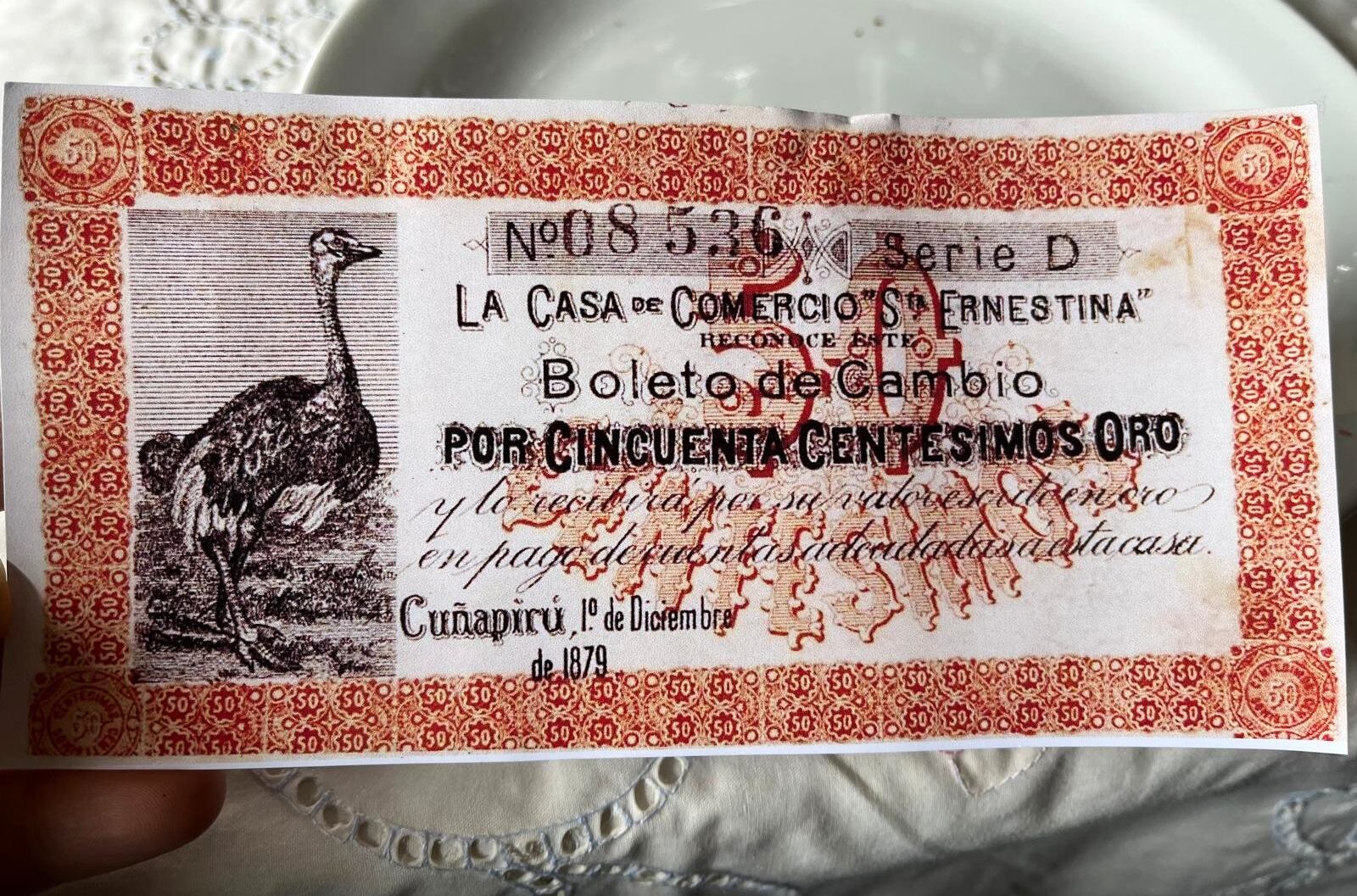 Un viejo boleto de cambio de los tiempos en que funcionaba la mina Ernestina.