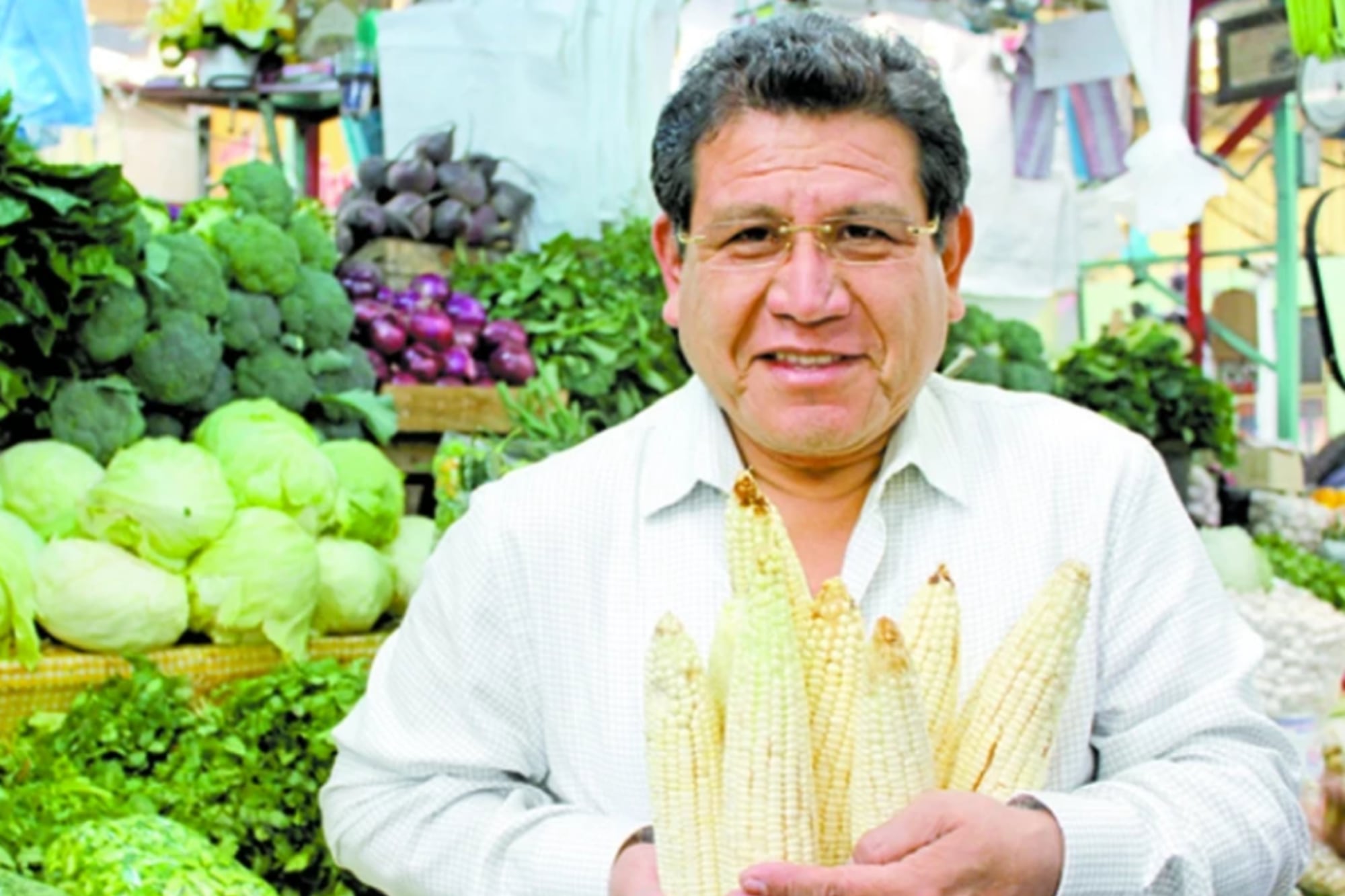 En sus inicios en Nueva York, Ponce trabajó como repartidor de tortillas hasta fundar su primera fábrica en Brooklyn en 1992