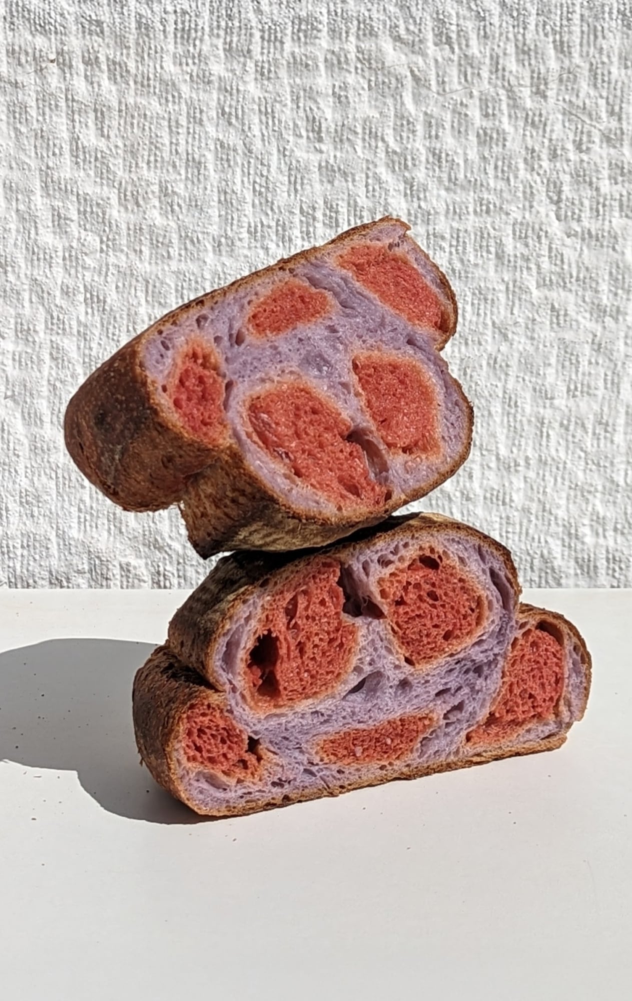 Nikolaos Chandolias produce ediciones limitadas, como sus tsoureki reinterpretados en clave contemporánea