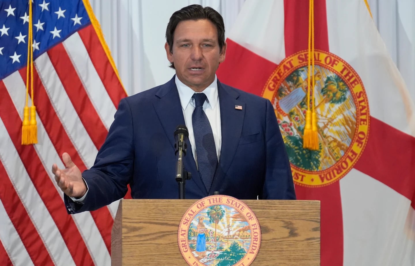 Florida abrió nuevas vías de ayuda para residentes y productores afectados por el huracán Isaias