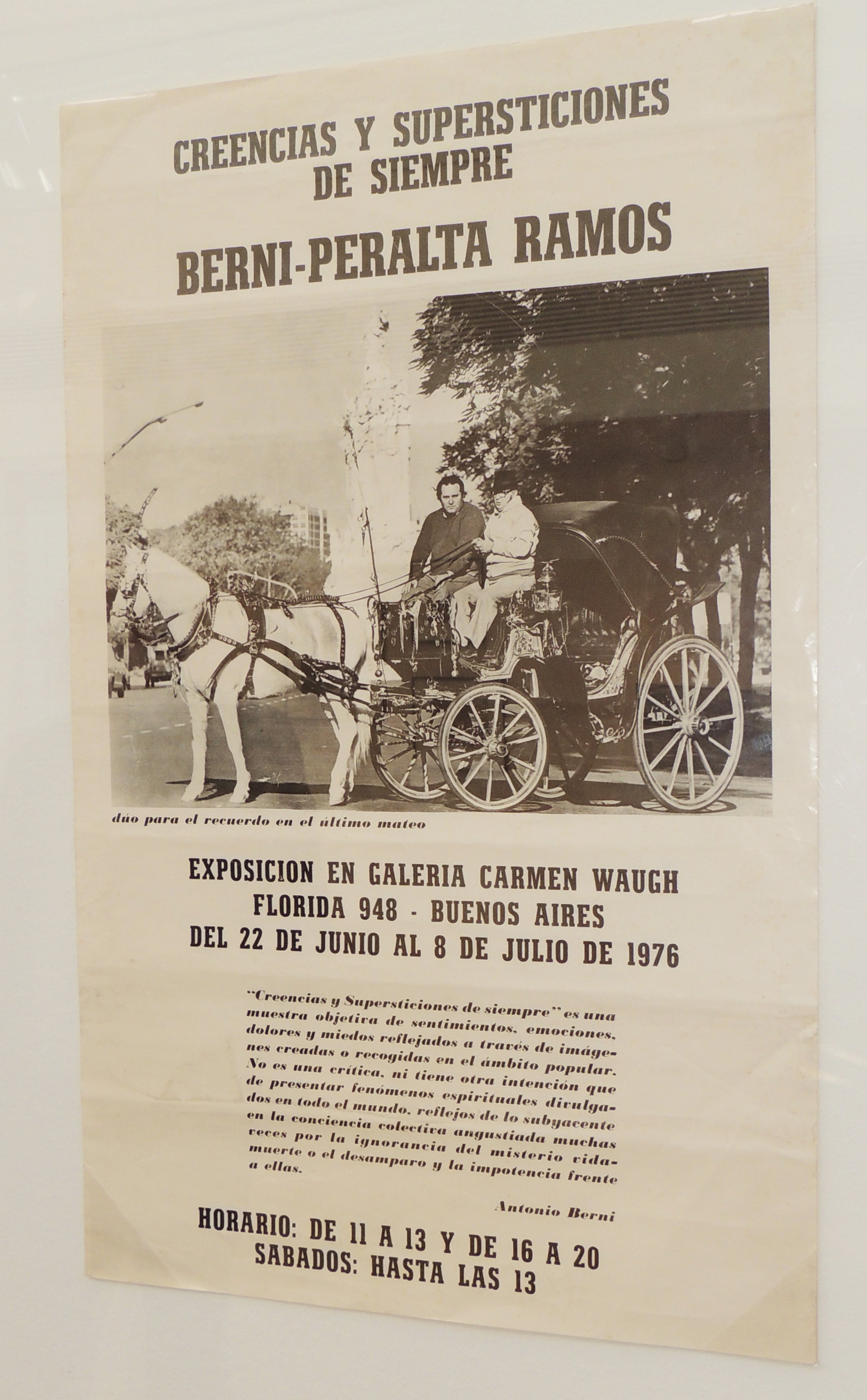 Un afiche legendario, de hace medio siglo, de la muestra de Peralta Ramos y Berni sobre creencias y supersticiones