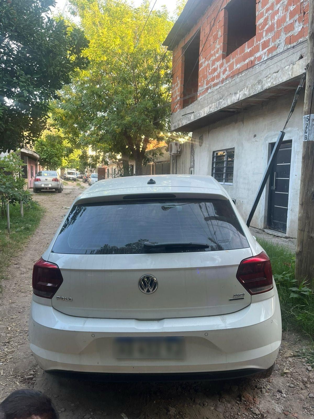 El Volkswagen Polo robado, con pedido de secuestro vigente, recuperado tras la persecución que comenzó en Villa Lugano
