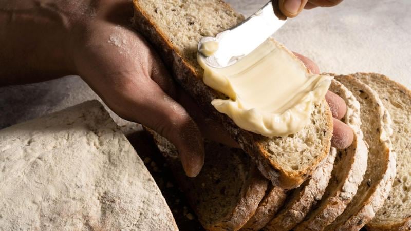 El origen de la margarina: el invento que nació por un pedido de Napoleón y terminó desatando una guerra