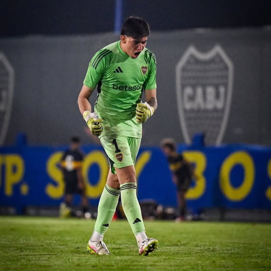 Fernando Rodríguez pasó de pelear un puesto en la Reserva a tener chances de ocupar el banco de Primera, este sábado frente a Huracán.