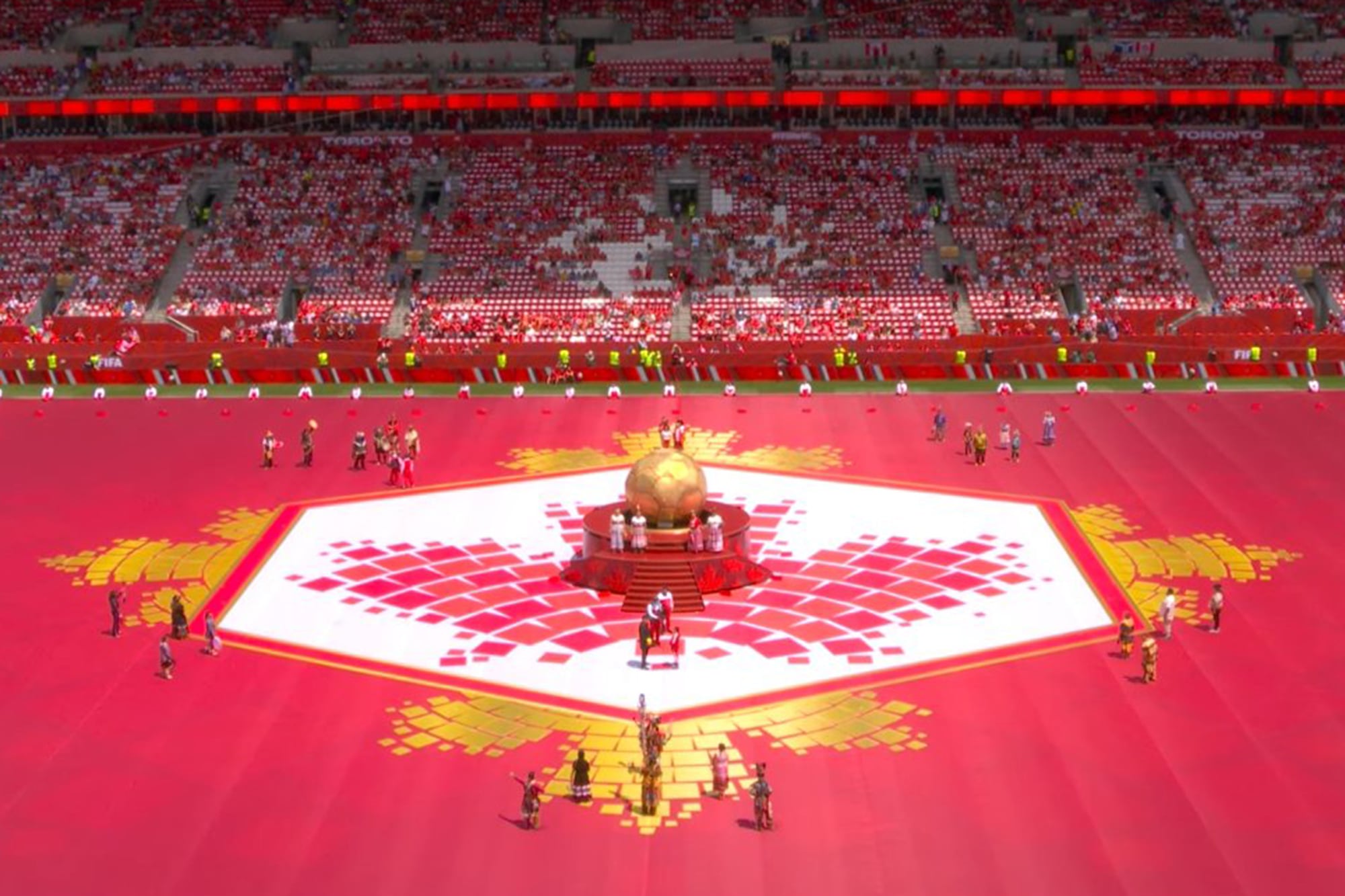 Inauguración Mundial en Canadá en el BMO Field de Toronto