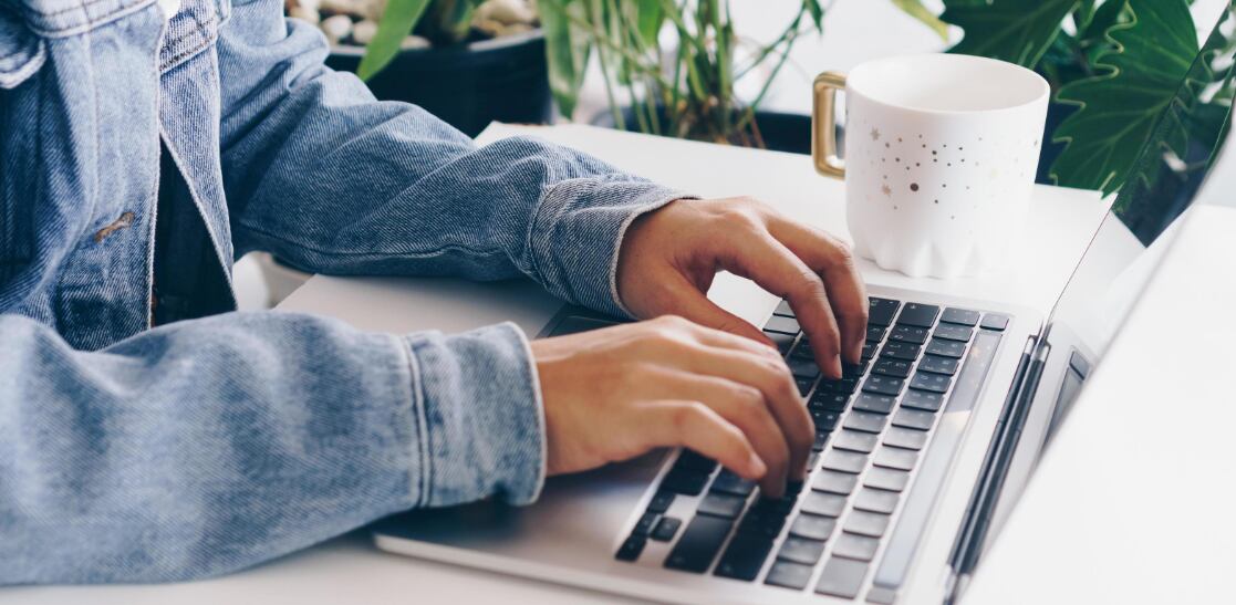 Se puede verificar el estado de un vuelo de forma online