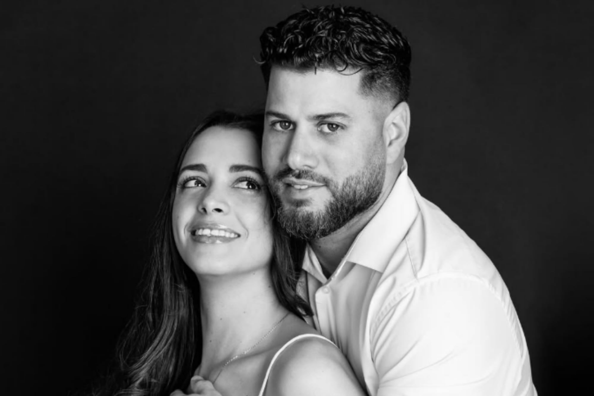 Roxana Peguero denunció que los agentes del ICE quisieron obligar a su esposo a firmar su orden de deportación