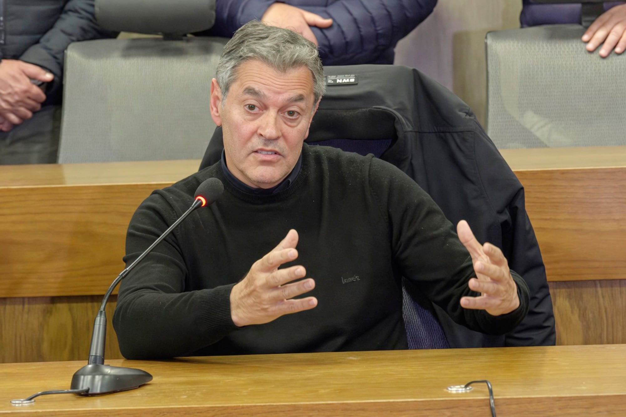 La conferencia de prensa del fiscal osciló entre críticas, reacciones y algunos datos