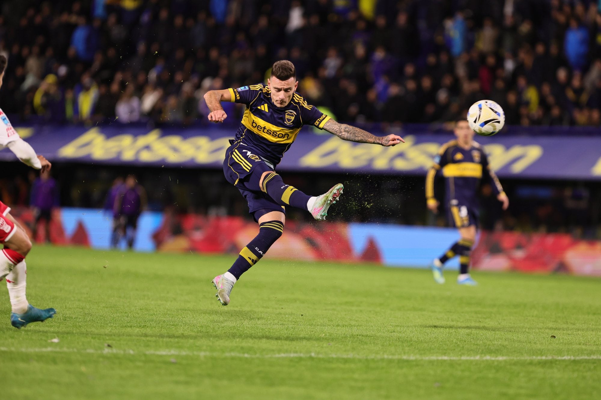 Boca vs. Huracán, en vivo, por los octavos de final del Torneo Apertura 7 Mal remate de Malcom Braida
