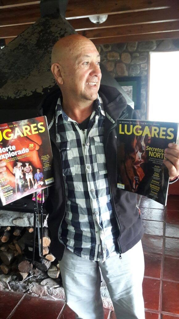 Fido Abán con las dos tapas de LUGARES