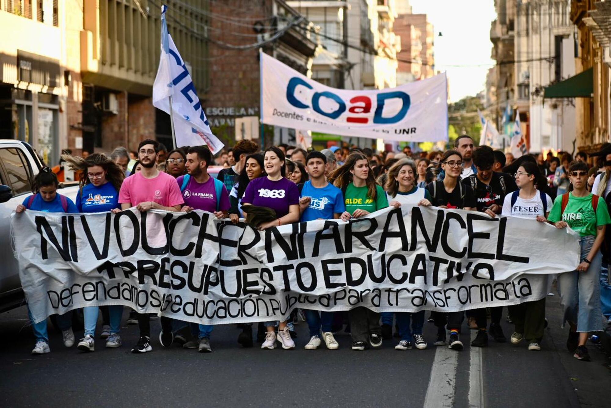 Estudiantes y docentes se concentrarán en distintos puntos del país