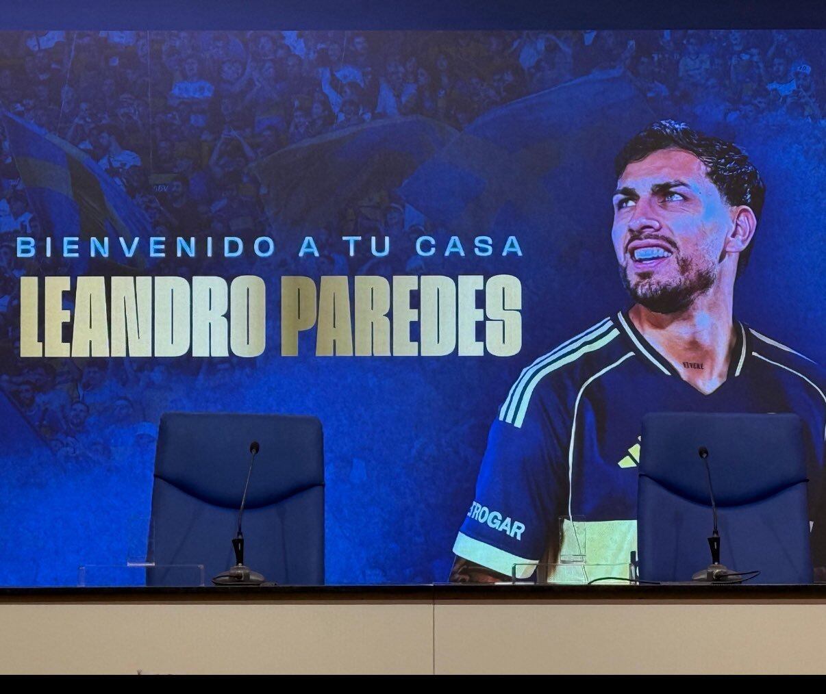 Así espera la sala de prensa para la presentación de Leandro Paredes en la Bombonera