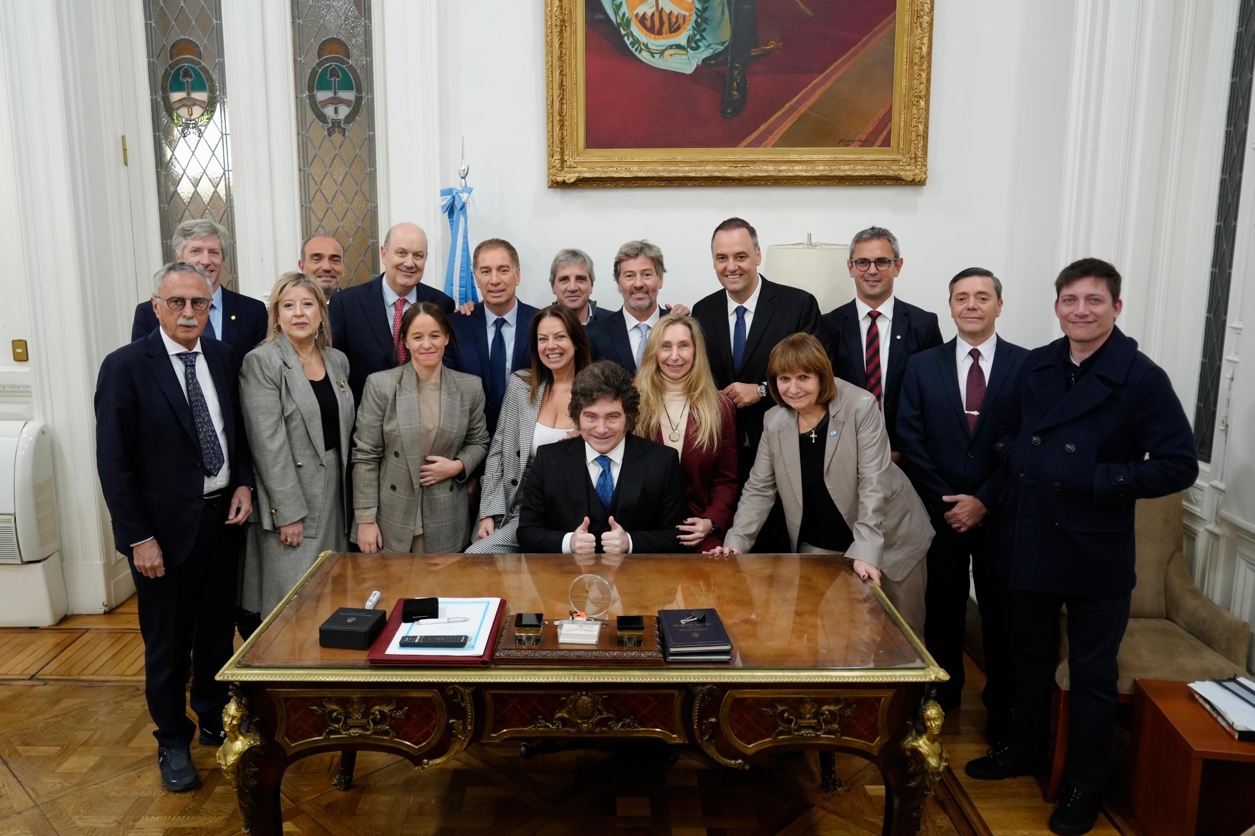 Manuel Adorni en el Congreso, en vivo: la exposición en Diputados, minuto a minuto