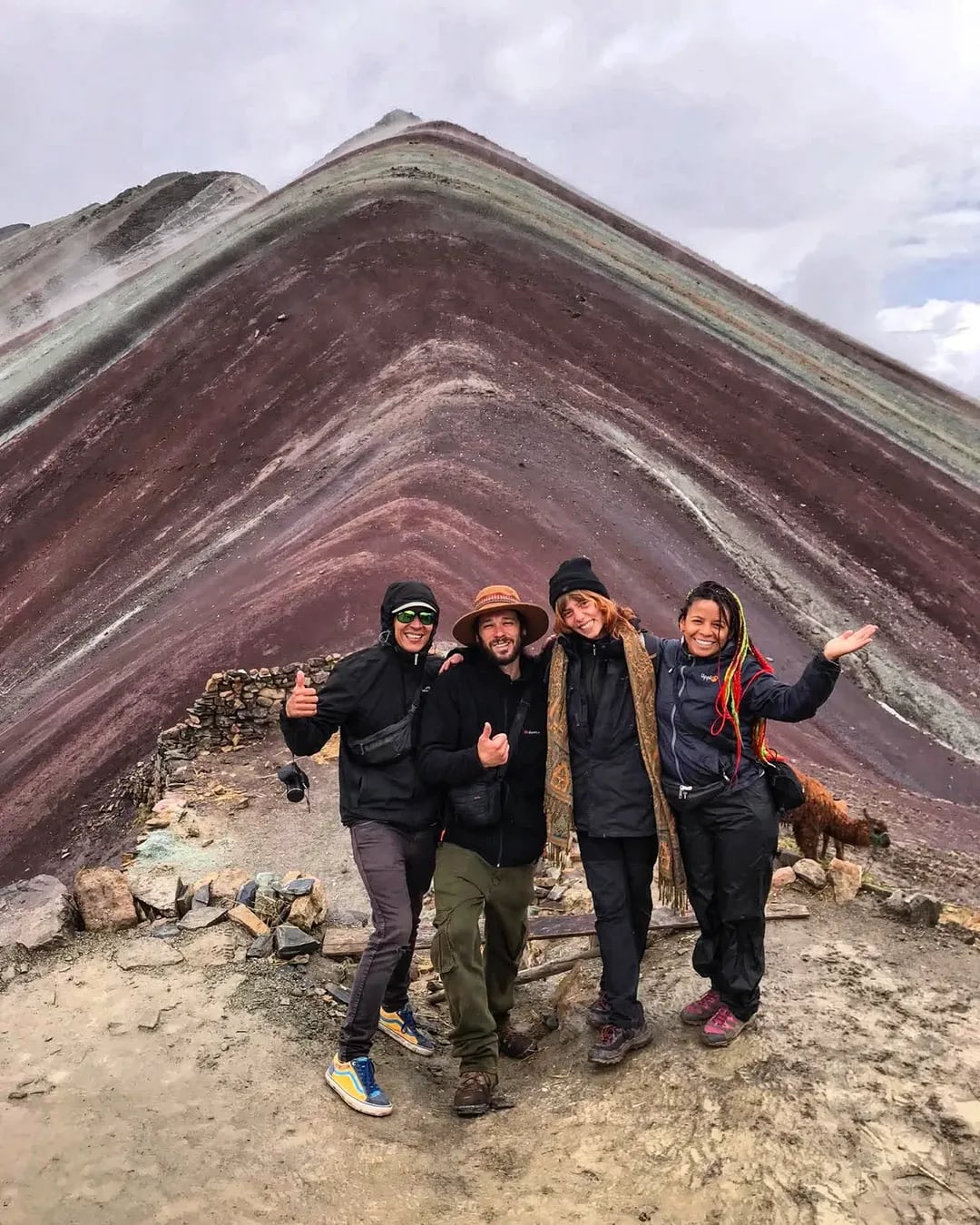 La pareja lleva varios años viajando por el continente (Foto: Gentileza Parceros Mochileros)