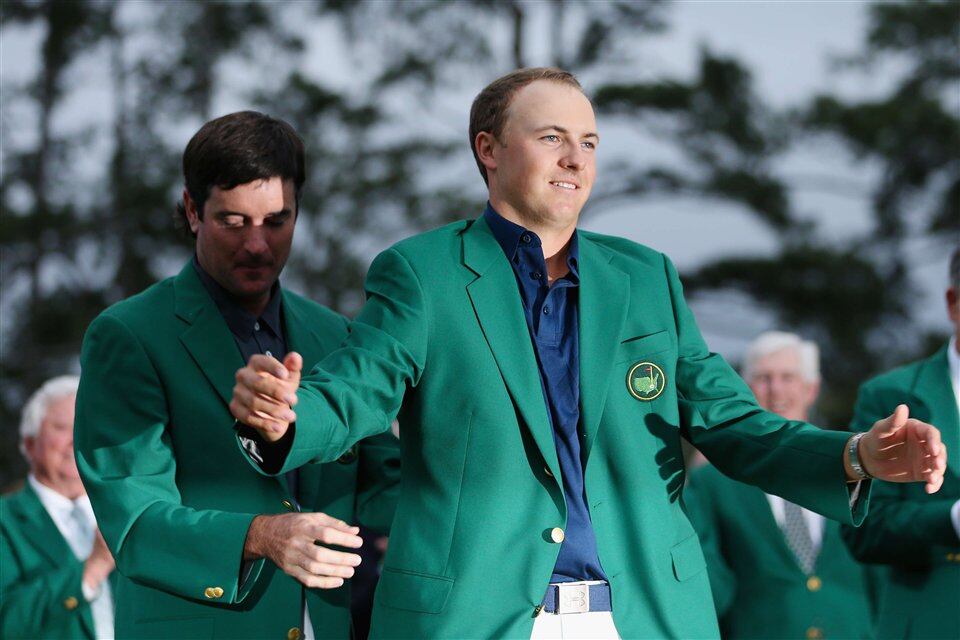 Bubba Watson le coloca el saco verde a Jordan Spieth: su cierre soñado en el Masters 2015