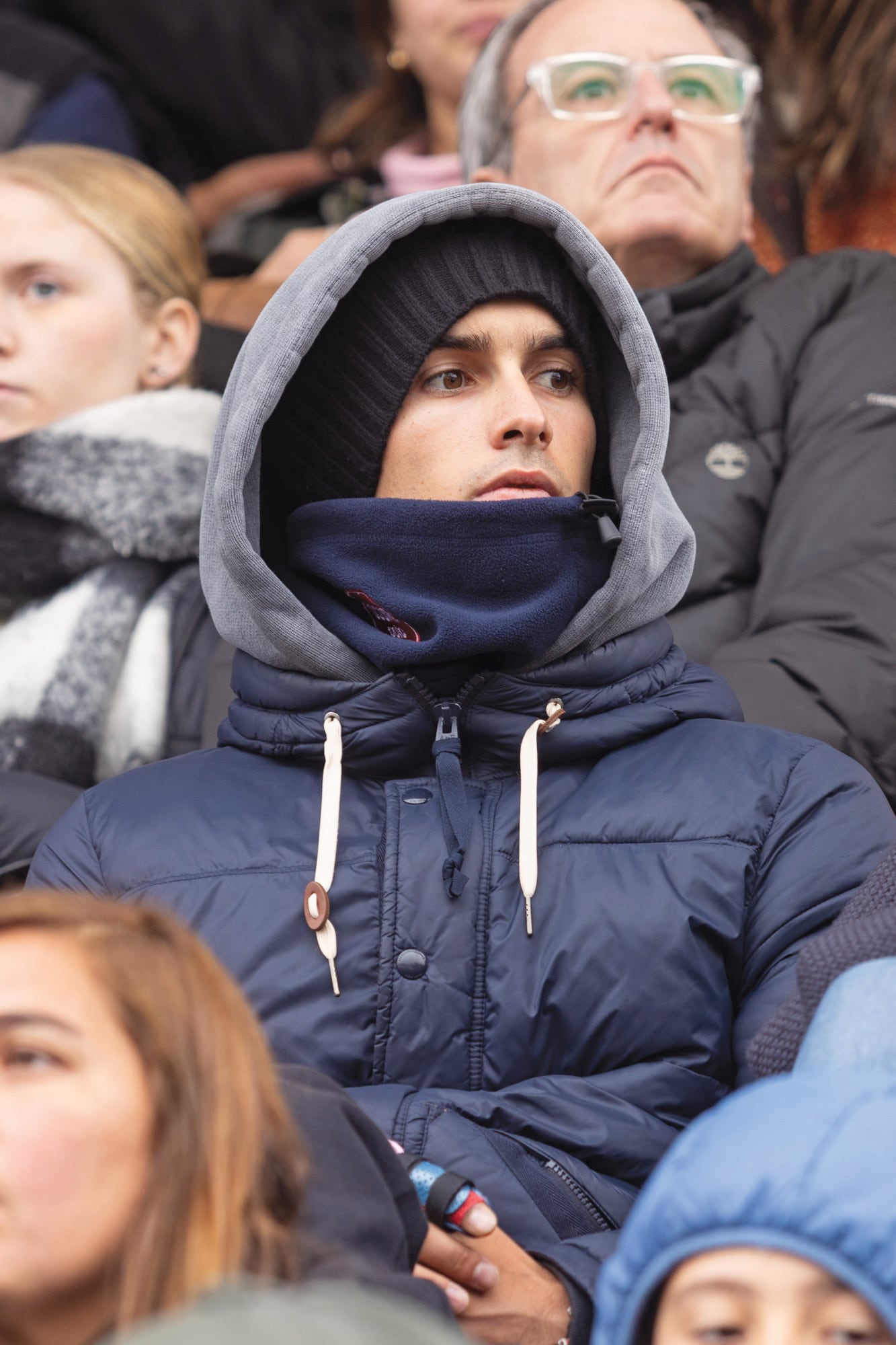 Aunque este año no pasó por la pista, Poroto siguió la jornada con mucha atención desde la tribuna