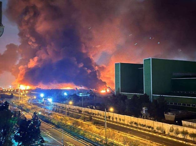 Imágenes de una explosión en el aeropuerto Mehrabad de Teherán