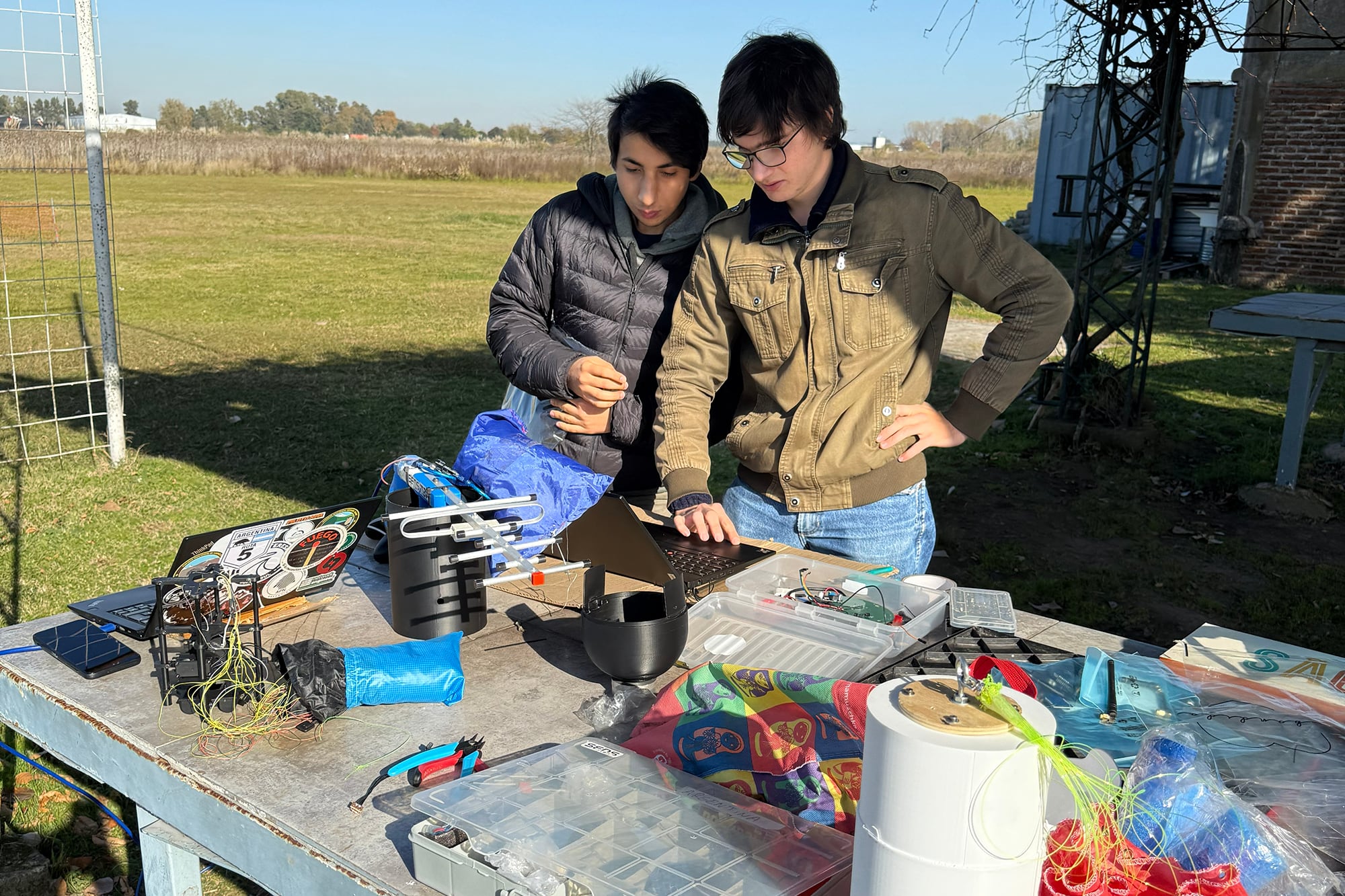 Futuros ingenieros argentinos van por otra consagración en EEUU con un simulador aeroespacial