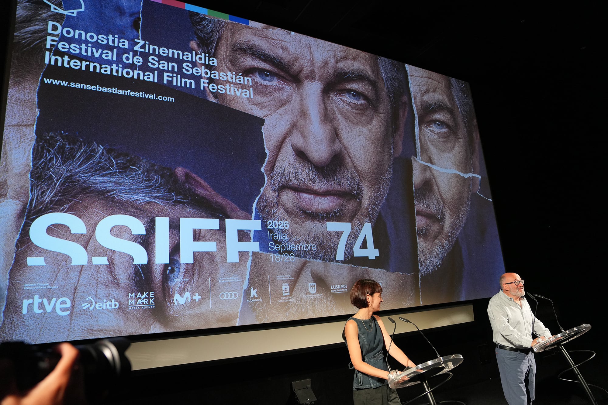 La ciudad vuelve al centro de la escena por una nueva edición del Festival Internacional de Cine de San Sebastián, que reúne a algunas de las principales figuras del cine internacional