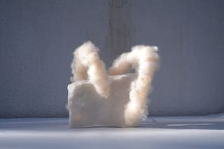 Cindy Lilen, la argentina que se luce en Londres con piezas que honran los textiles ancestrales