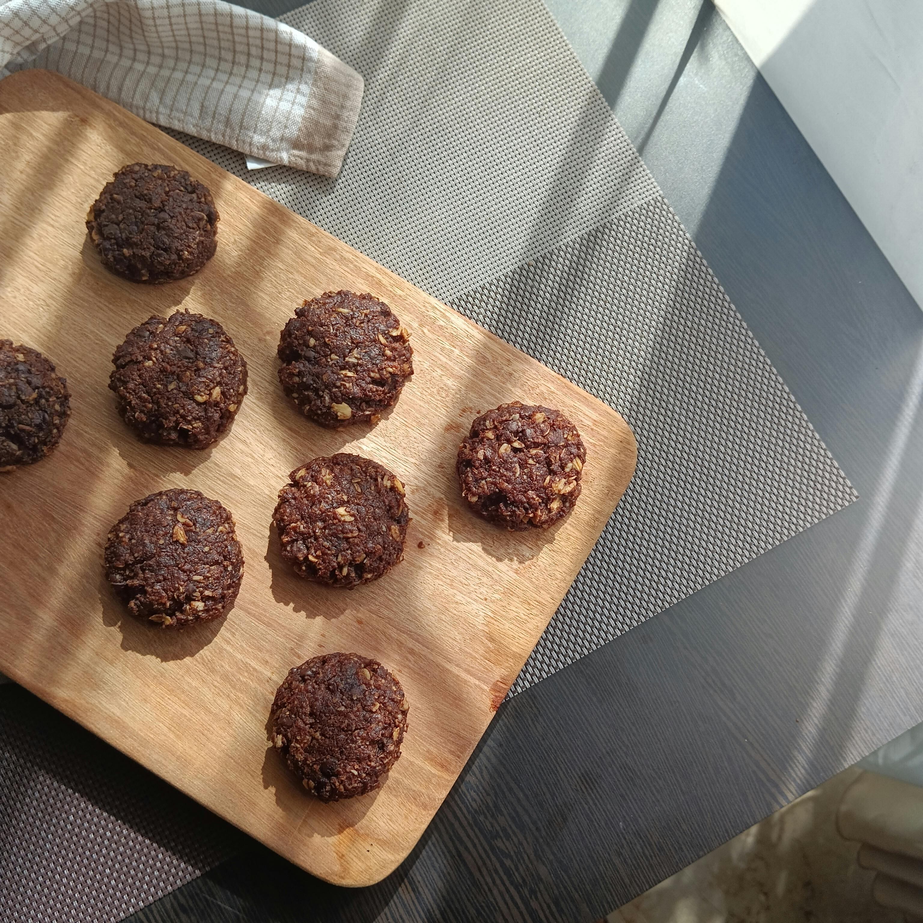 Las galletitas de avena y chocolate son una opción saludable para quitar la harina y manteca de la dieta diaria