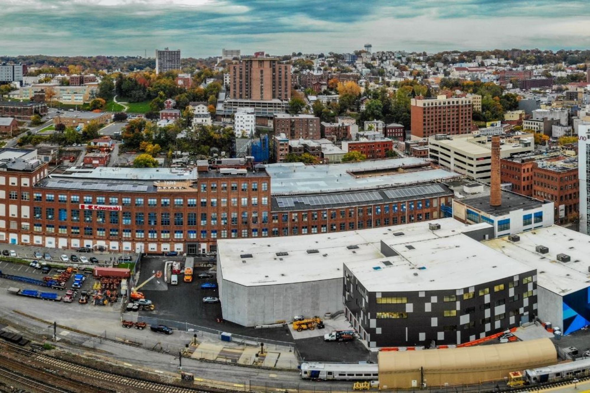 A 30 minutos del Bronx: la ciudad de Nueva York que está entre el top de las más seguras de EE.UU.