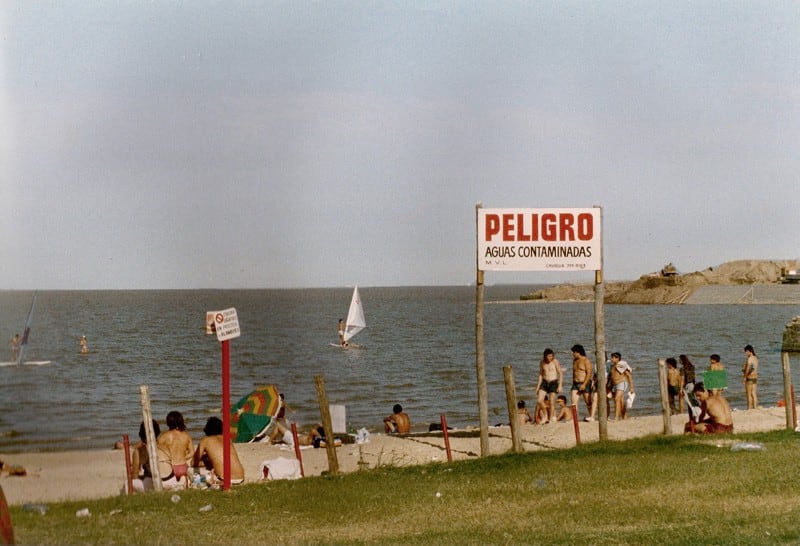 La Hoya, una playa frente al Yacht Club Olivos, en 1990: fueron los últimos tiempos, por la contaminación del río