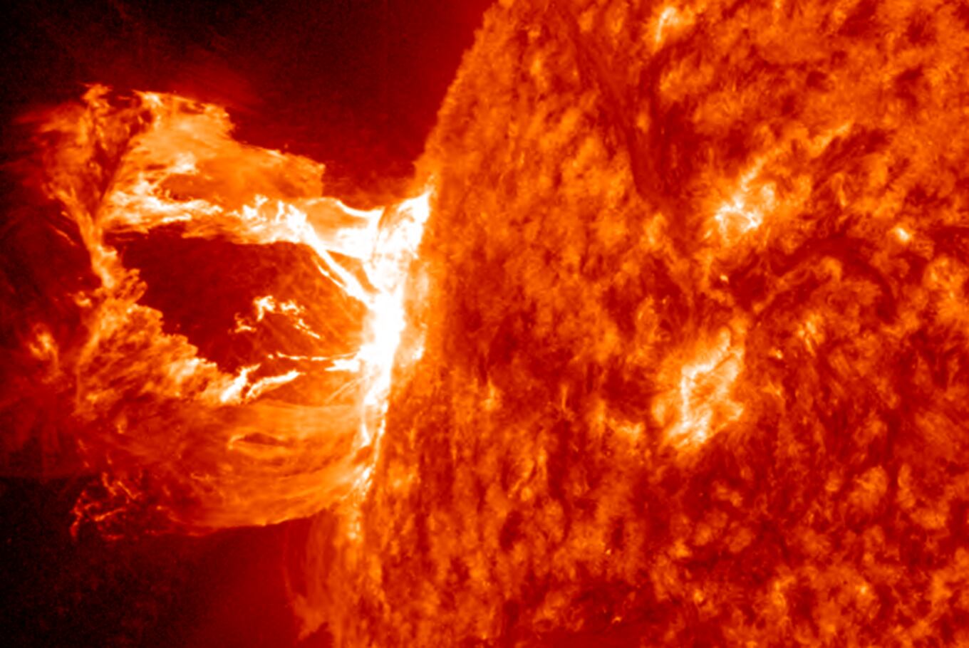 Los científicos esperan que la sonda nos ayude a resolver algunos misterios solares