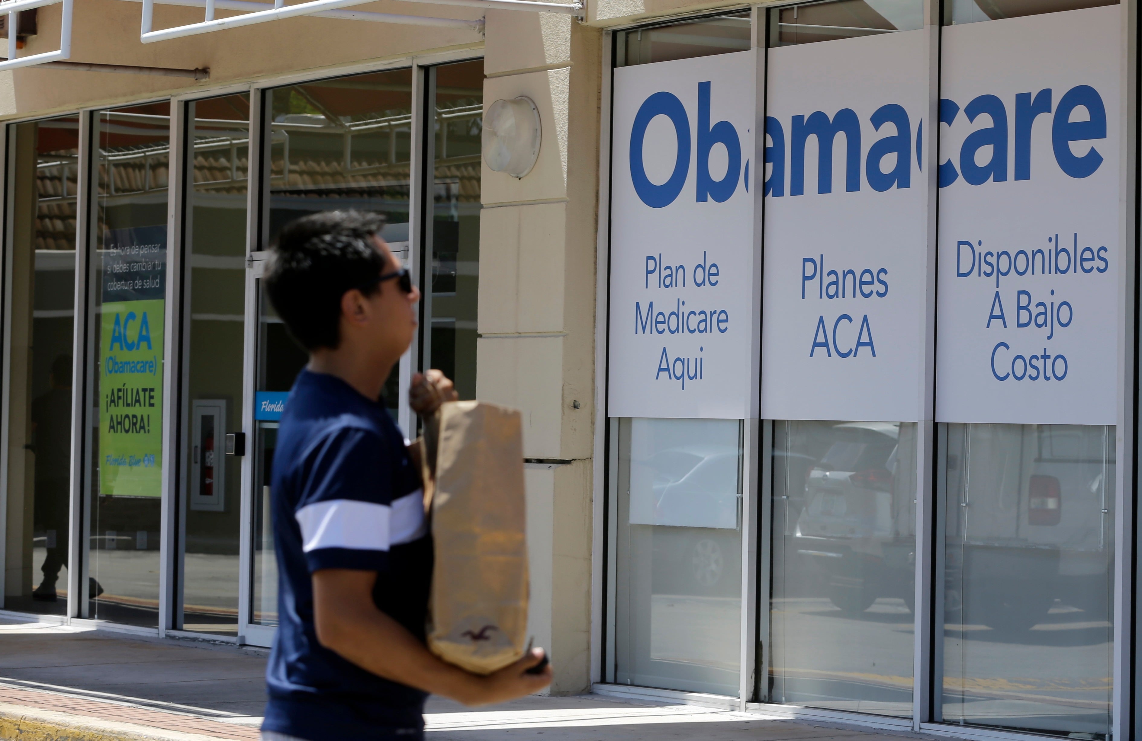 Los reembolsos anunciados por la administración Trump alcanzarán a determinados afiliados de Obamacare en 30 estados que utilizan el mercado federal (AP Foto/Alan Diaz, Archivo)