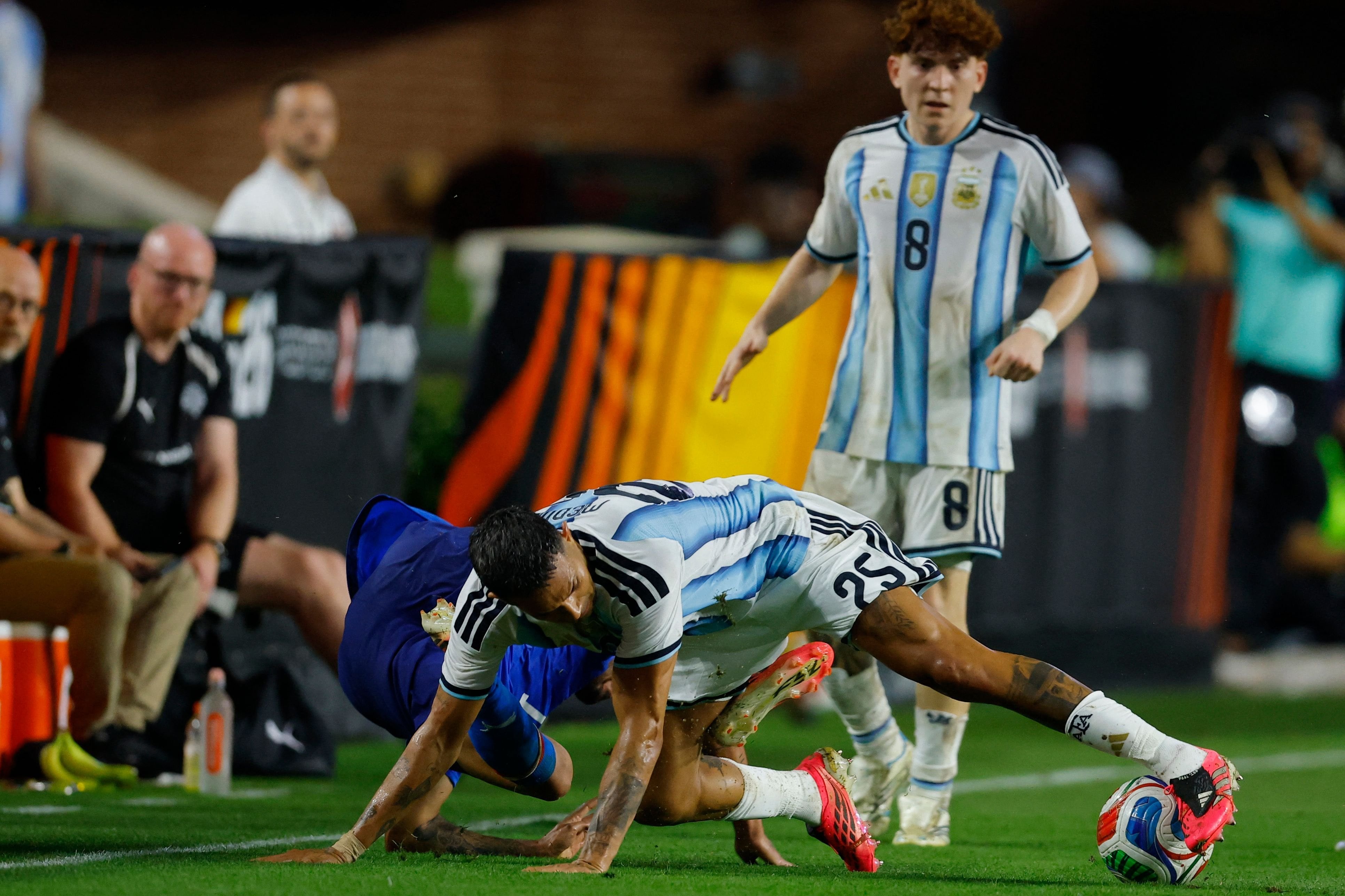 Las nuevas reglas del Mundial: Scaloni usará los primeros días para hacer foco en las nuevas reglas.