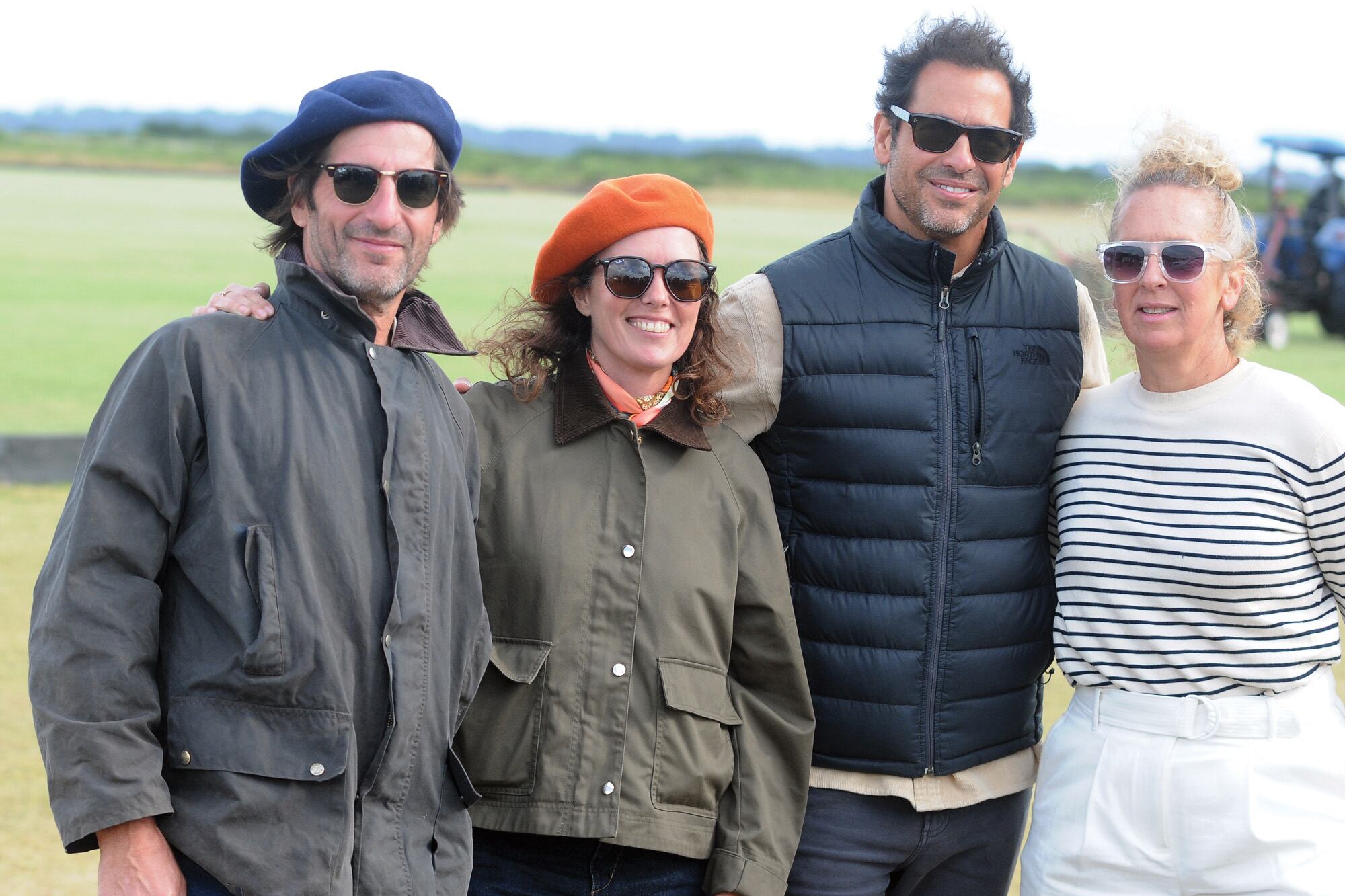 Santos Llosa, Ernestina Anchorena, Constantino Bittecourt y Astrid Perkins siguieron el partido con mucha atención