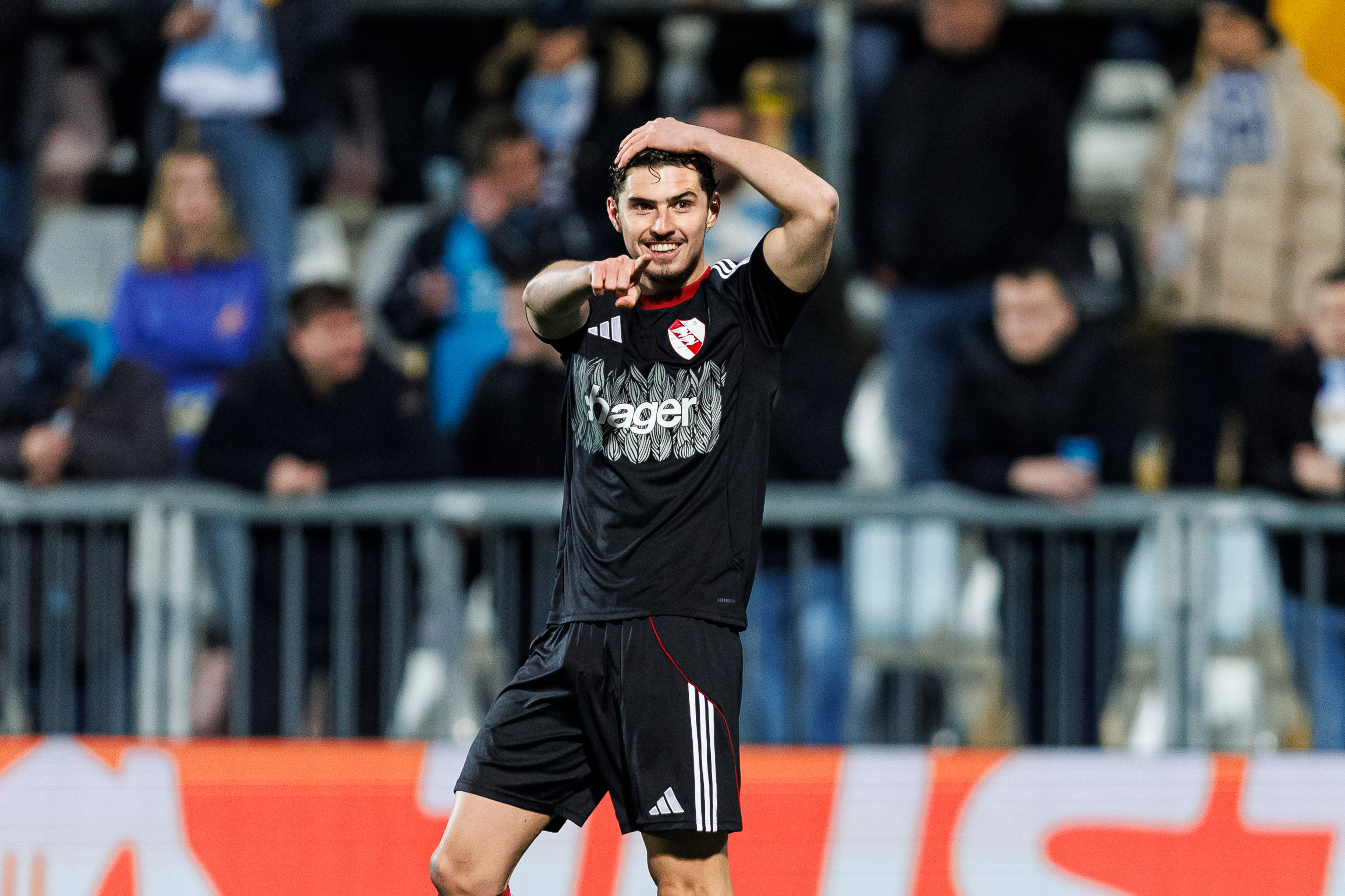 Joaquín Panichelli abrió el marcador para Racing de Estrasburgo en el triunfo como visitante ante Rijeka en Croacia, por la Conference League