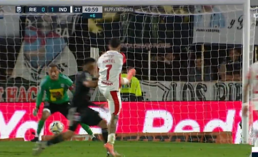 Independiente le rompió el invicto a Riestra con un golazo de Montiel en la última jugada