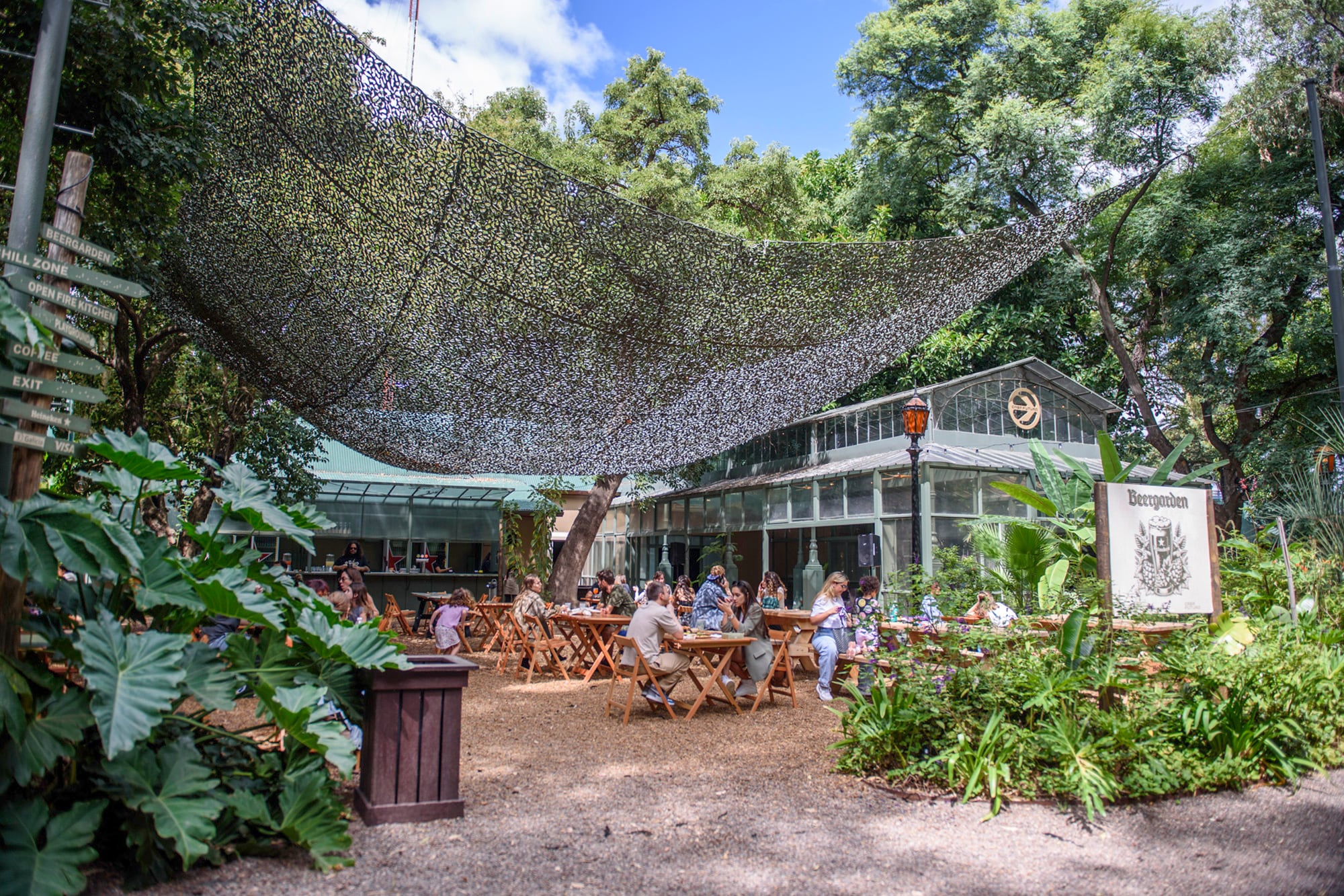 Un lugar para almorzar o tomar un trago en un entorno único