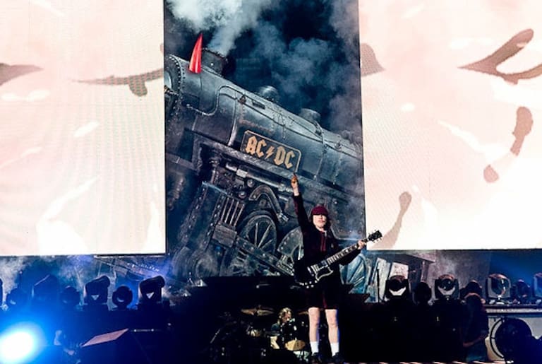 Exclusivo: cómo es el recital de AC/DC - LA NACION