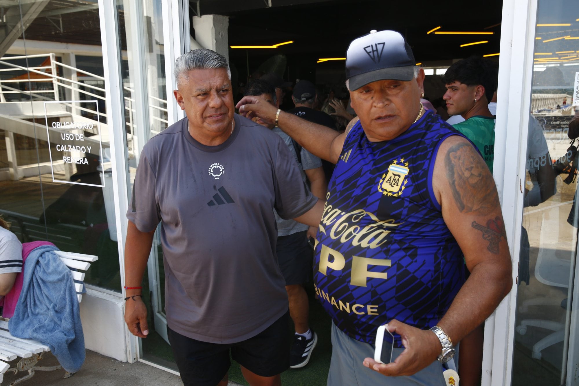 Tapia en el camino rumbo a su carpa