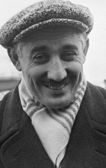 Tofiq Bahramov, el juez de línea azerbaiyano que convalidó el controvertido tercer gol de Inglaterra ante Alemania Federal.