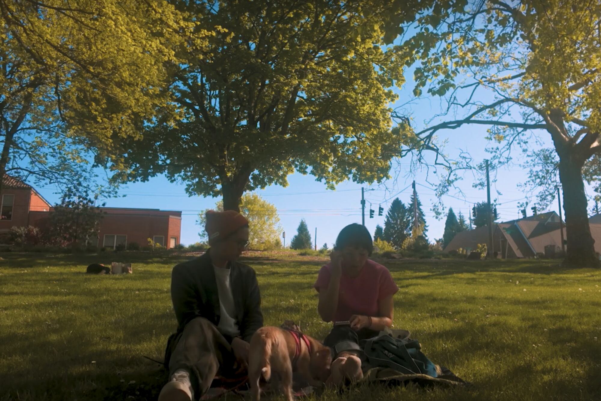 La granja orgánica en Sauvie Island les ofreció una oportunidad única, pero exigía colaborar en las tareas del lugar